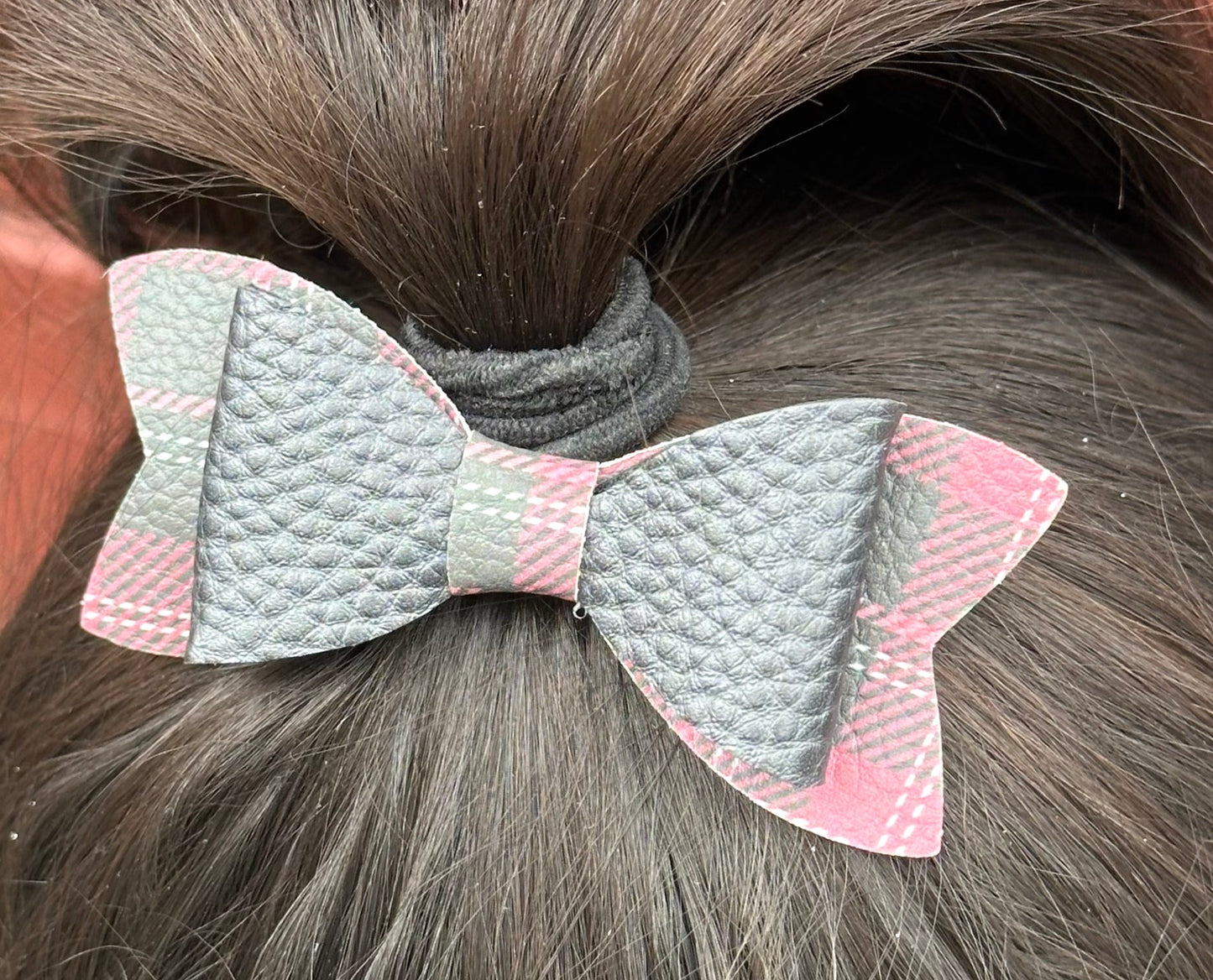 Pink and black plaid bow