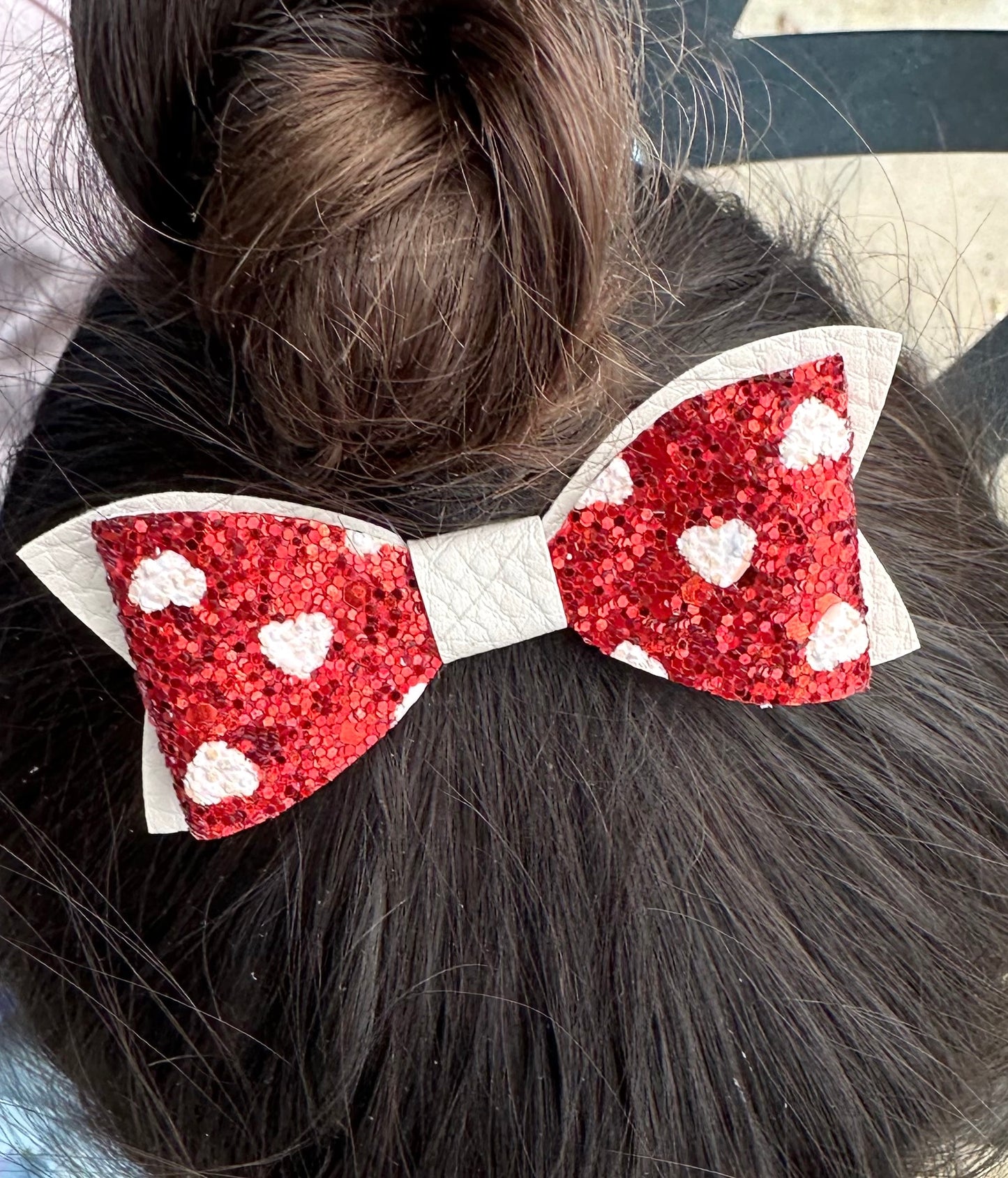 Red and Cream glitter heart bow