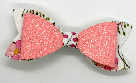 Flowers on pink glitter bow