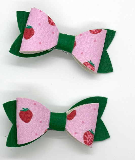 Strawberry 2pcs mini bows