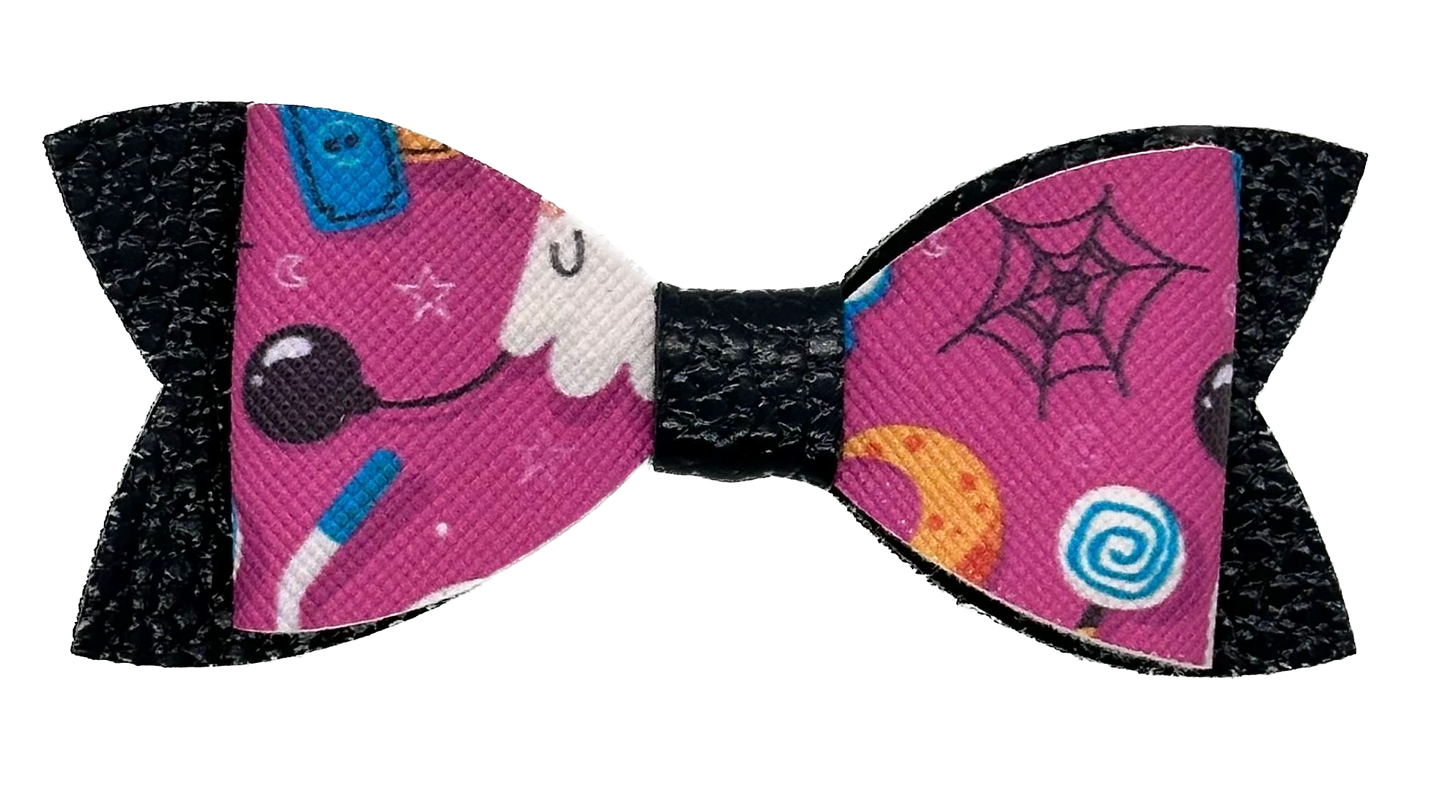 Pink and black Halloween Spooky bow